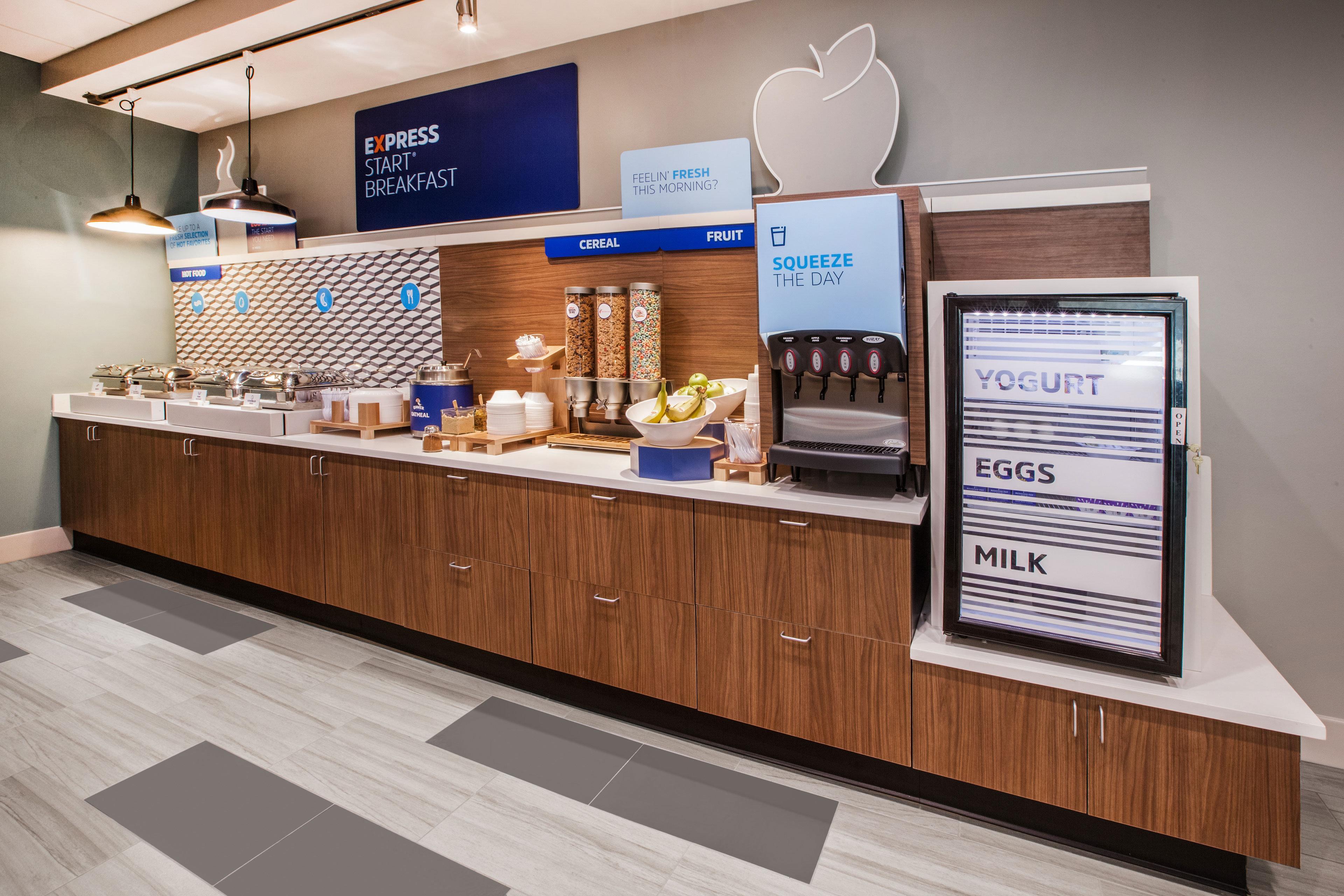Holiday Inn Express Hotel & Suites Kendall East-Miami By Ihg Exterior foto