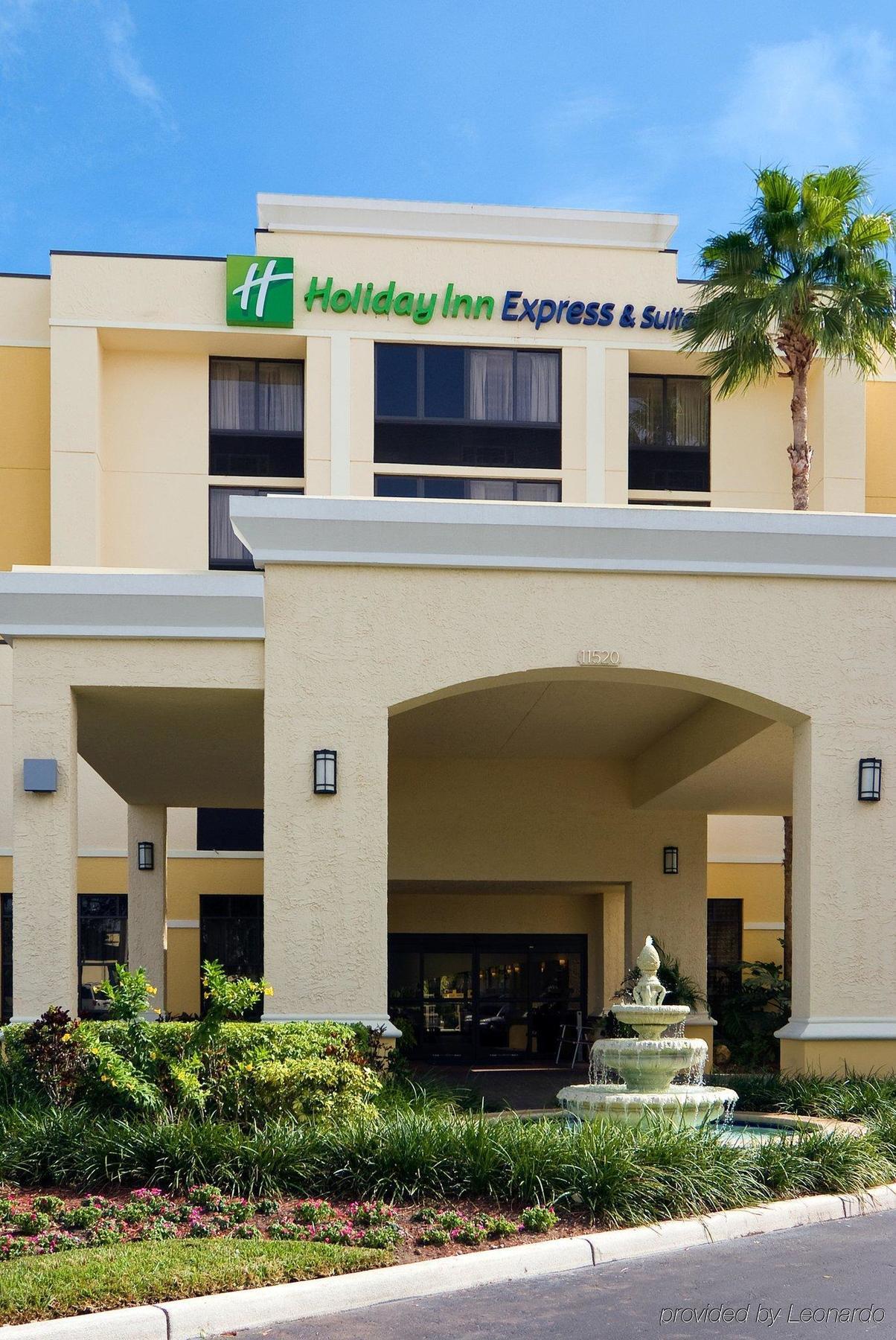 Holiday Inn Express Hotel & Suites Kendall East-Miami By Ihg Exterior foto